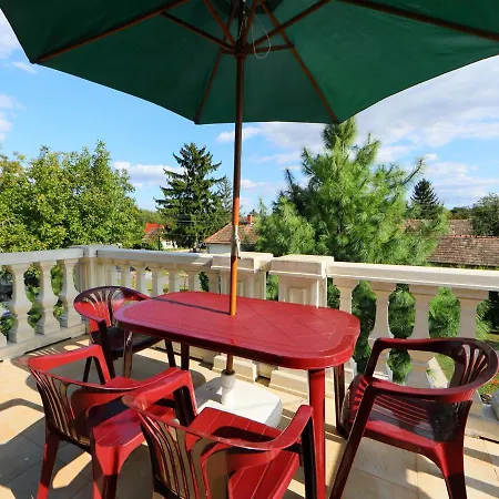 Elisabeta Tatil Evi